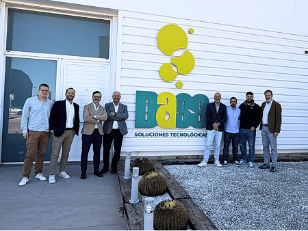 Dass recibe a Kyocera en una reunión estratégica con las claves para liderar la nueva era digital